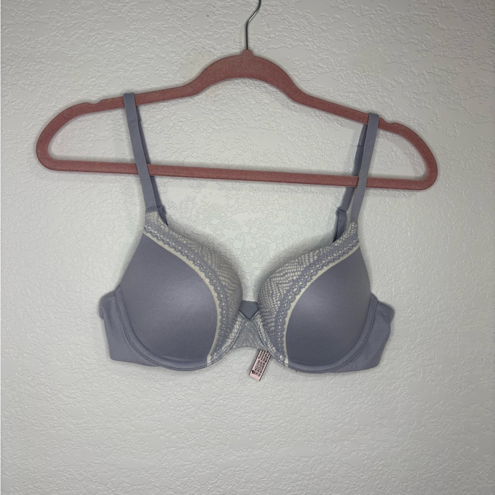 Victoria's Secret Purple/silver/Gray Lace BODY bra 34C
